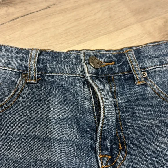 BDG Denim Ripped Shorts Mid Rise Vintage Fit - Picture 2 of 10